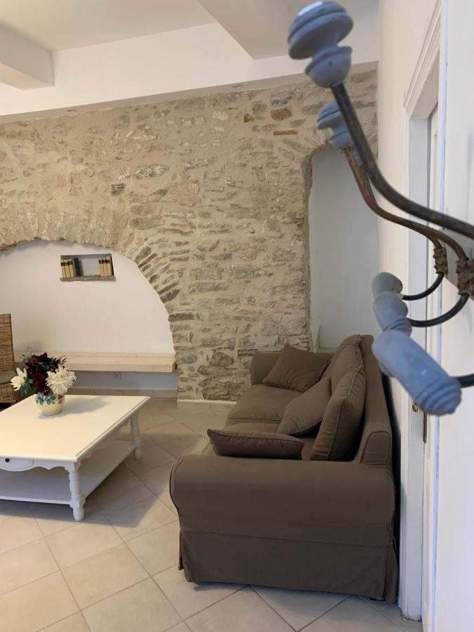 La Maison De Leontine La Liviniere 外观 照片