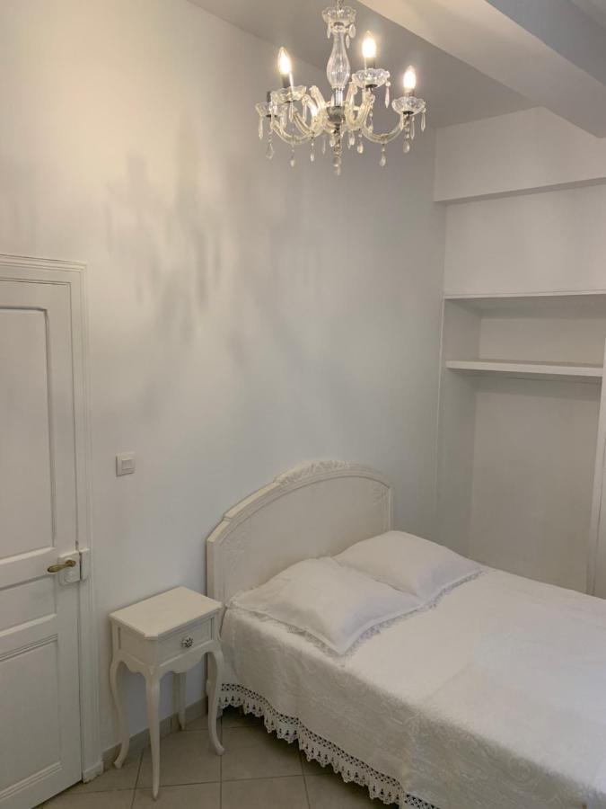 La Maison De Leontine La Liviniere 外观 照片