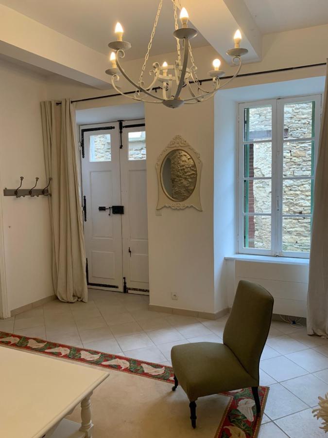 La Maison De Leontine La Liviniere 外观 照片