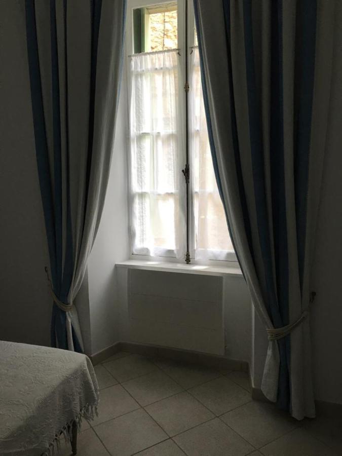 La Maison De Leontine La Liviniere 外观 照片